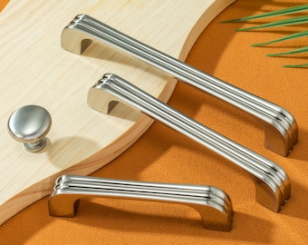 Ladeknoppen van geborsteld nikkel, zilverkleurig, gepolijst chroom kastgreep, handgreep garderobekast