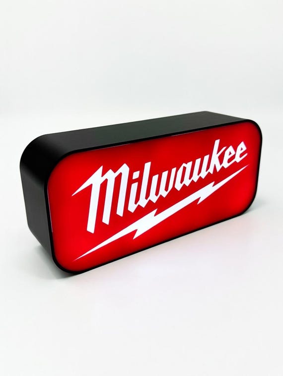 Milwaukee LED Light