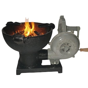 Forja de carbón de hierro, pedal de soplador manual, decoración de taller de herrería