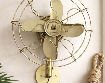 Ventilador de pared náutico costero: ventilador decorativo vintage de pedestal de latón para decoración del hogar.