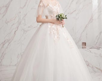 Floral Wedding Dress with Flutter Sleeves, Romantic Boho Bridal Gown, Elegant Ivory Ball Gown, Ethereal Embroidered Wedding Dress