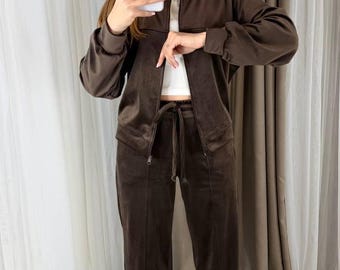 Tuta da donna in velluto, composta da bomber con zip e pantaloni a gamba larga, completo due pezzi per il tempo libero, disponibile anche in taglie forti.