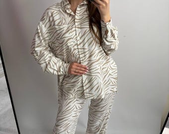 Set dames linnen overhemd met zebraprint en wijde broek, oversized overhemd met knoop, tweedelig zomershirt