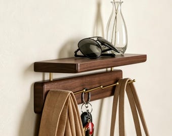 Massives Garderobenregal aus Walnuss-Eiche mit Haken, Wandgarderobe, Schlüsselhalter aus Holz