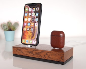 iPhone dock / AirPods charging dock, iPhone docking station, earbuds, handcrafted quality, birthday gift, birthday present, unique wooden