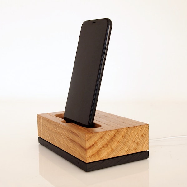iPhone - Android docking station, wooden dock, handmade quality, iPhone 5 to iPhone 14 dock, handmade, oak hardwood
