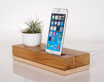 Wooden iPhone / Android Dock, iPhone charging, Samsung Galaxy charging, Huawei dock, Lg dock, barnwood, unique gift, nightsatnd, eco gadget