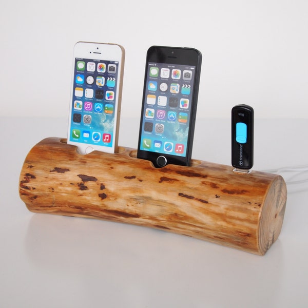 Dual docking station - iPhone 5 charging station / iPhone 4 charging station - extra USB2.0 port - wooden rustic dock - unique gift