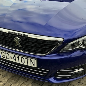 PEUGEOT 308 - CHROMEN GRILLESTRIPS Tuning