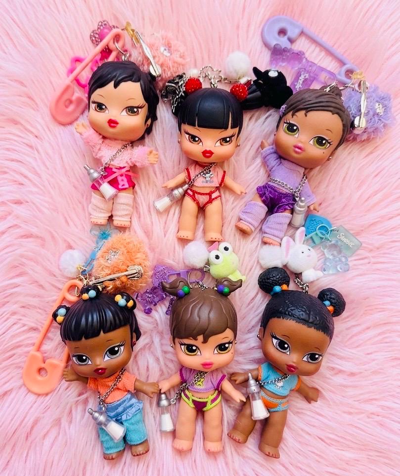 Bratz key chain - Etsy 日本