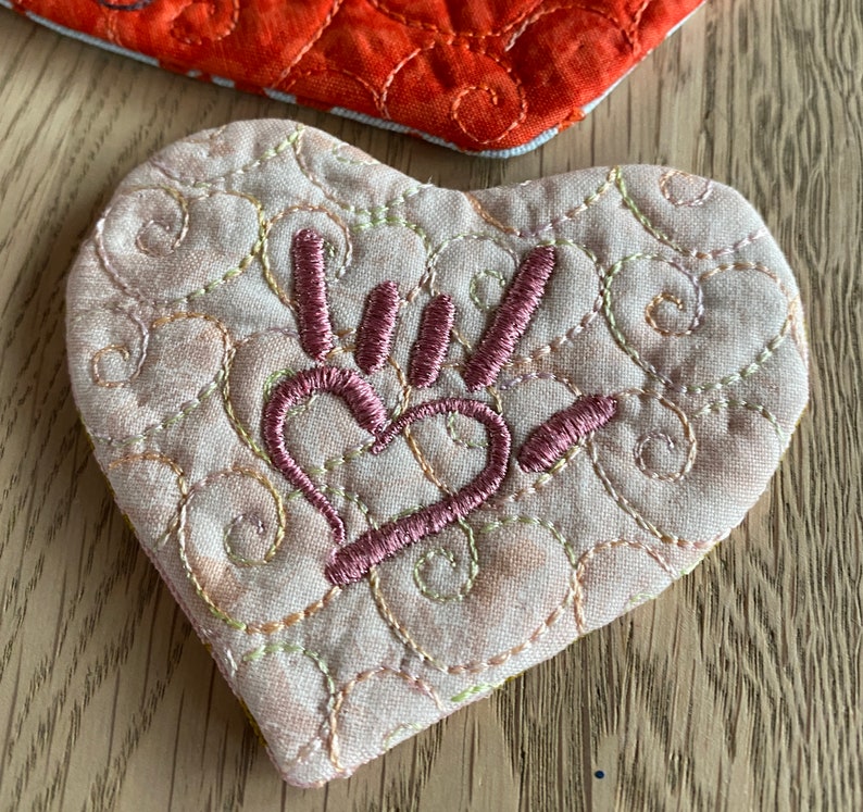 8 Heart Shaped Placemats/mugrugs and Coasters ITH Fast Made Etsy