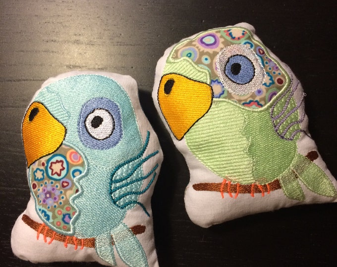 Colourful birds - Little Twitters to welcome Spring - Parakeet Softies ITH - Appliqué machine embroidery - INSTANT download