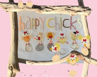 Machine Embroideries/Appliqué designs - HAPPY CHICKS - The Teens - Little chicks playing with eggs + cool satin text - 8 design for 4x4/5x7"