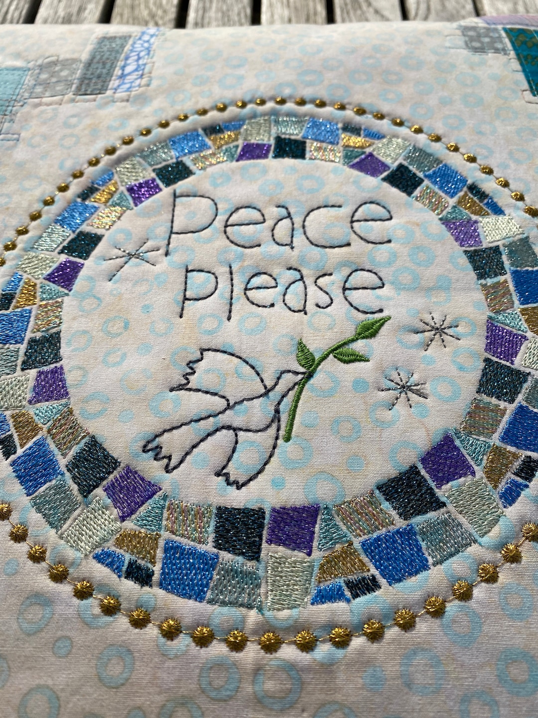 Mosaic Style Machine Embroidery Designs - Large Mugrug ITH, Round ...
