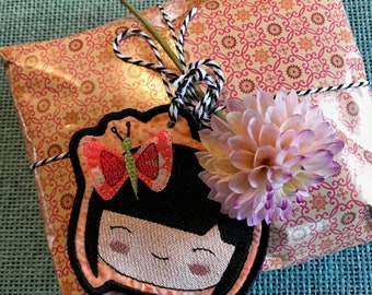 Japanese KOKESHI DOLL designs on Key Fobs and Tags/Pendants ITH - Easily made cute gifts - 5 versatile Machine Embroidery designs