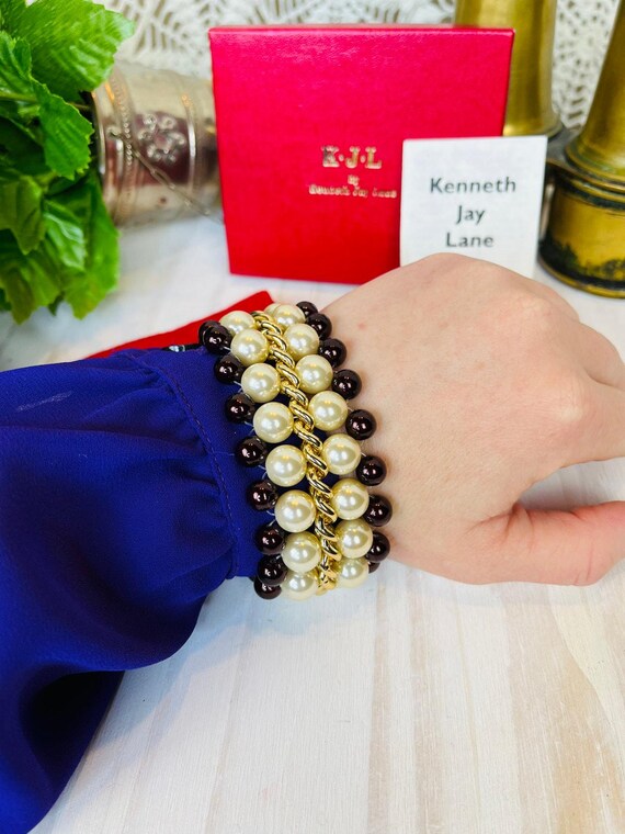 Kenneth Jay Lane Pearl and Gold-tone Bracelet - image 5