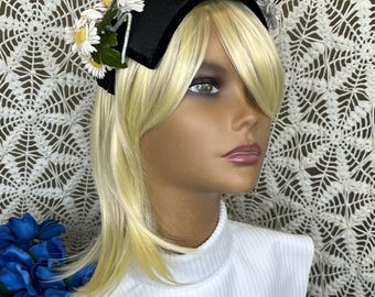 1970's Black with Daisy Pins Calot Hat