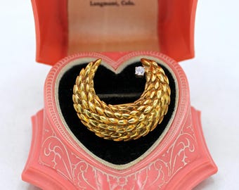 Vintage 18kt Tiffany en Co. Italië getextureerde wassende maan met diamanten broche