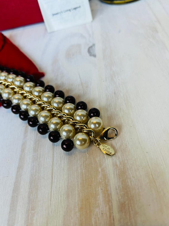 Kenneth Jay Lane Pearl and Gold-tone Bracelet - image 4