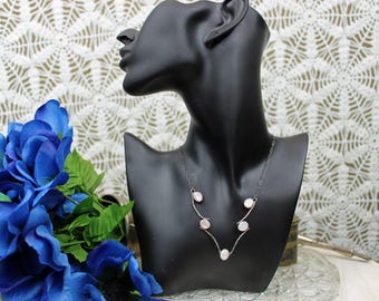 Tahé sterlingzilveren roze parelmoer chevronketting