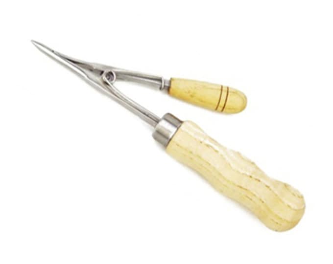 Rag Rugging Spring Tool