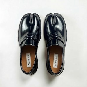 Leather Tabi Shoes Split Toe Loafers Japanese Style Mary Janes Handmade Retro Flats Moccasins Oxford Shoes Unisex