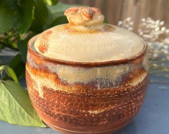 Handmade Ceramic Jar 1 Quart with Lid | Pottery Rustic Kitchen Cookware Gift Keepsake