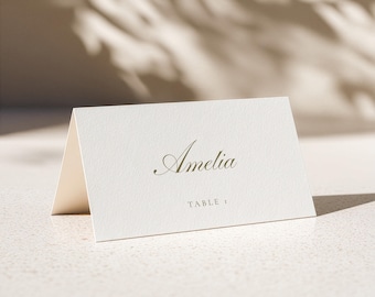 Modèle de marque-place vert pour mariage | Cartes de placement élégantes style classique | Noms de table de mariage à imprimer