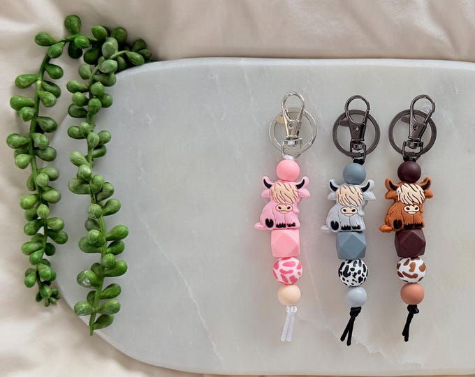 Silicone Bead Highland Cow Keyring | Cow Keychain | Country Gift | Australian Handmade