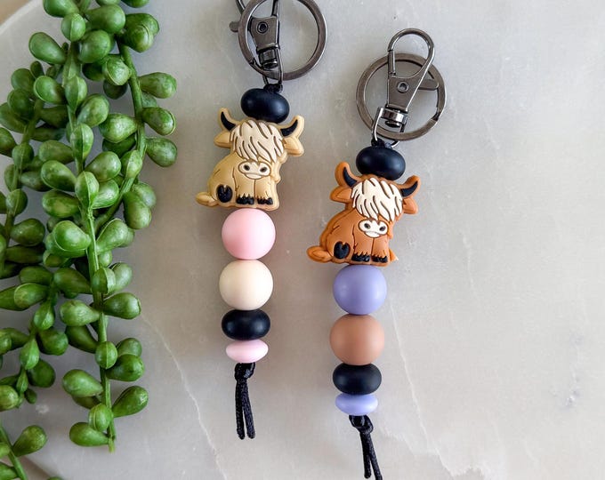 Cosy Highland Cow Silicone Bead Keyring, Farm Animal Keychain