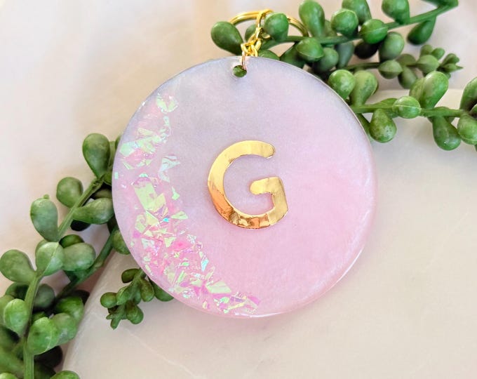 Personalised Resin Initial Keyring, Custom Letter Keychain, Handmade Acrylic Keyring Gift, Gold Initial Charm, Cute Bag Tag