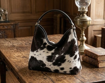Draagtas van echt rundleer | Handgemaakte hobo-schoudertas | Koeienhuidhaar op tas | Westerntassen met handvat