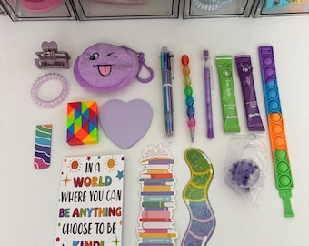 Paquete de misterio para niños de 15 piezas, caja sorpresa para niños, paquete de libros