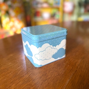 Vintage Potpourri Press Cloud Tin Canister
