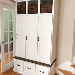 Maryland Handcrafted Mudroom Hall Tree: Entryway Bench, Coat Rack & Shoe Storage