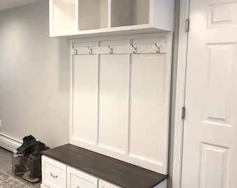New York Handcrafted Mudroom Bench: Farmhouse Entryway Organizer with Coat Hooks (3-section)