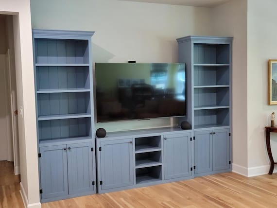 Texas Handmade Hardwood TV Stand: Farmhouse Media Console with Storage