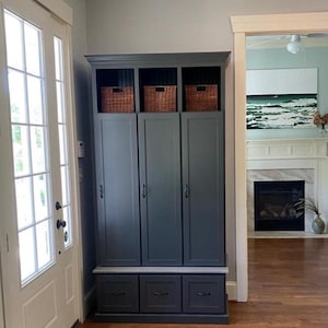 Maryland Handcrafted Mudroom Hall Tree: Farmhouse Entryway Organizer with Shoe Cubbies