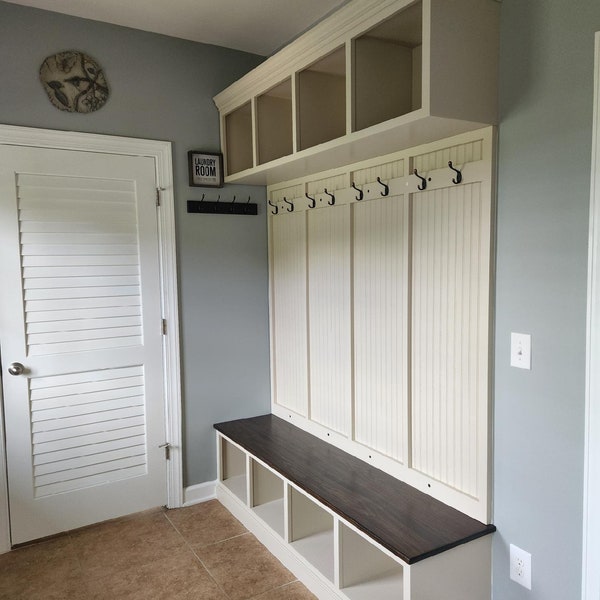 Long Island Hall Tree: Entryway Bench with Shoe Storage & Coat Rack