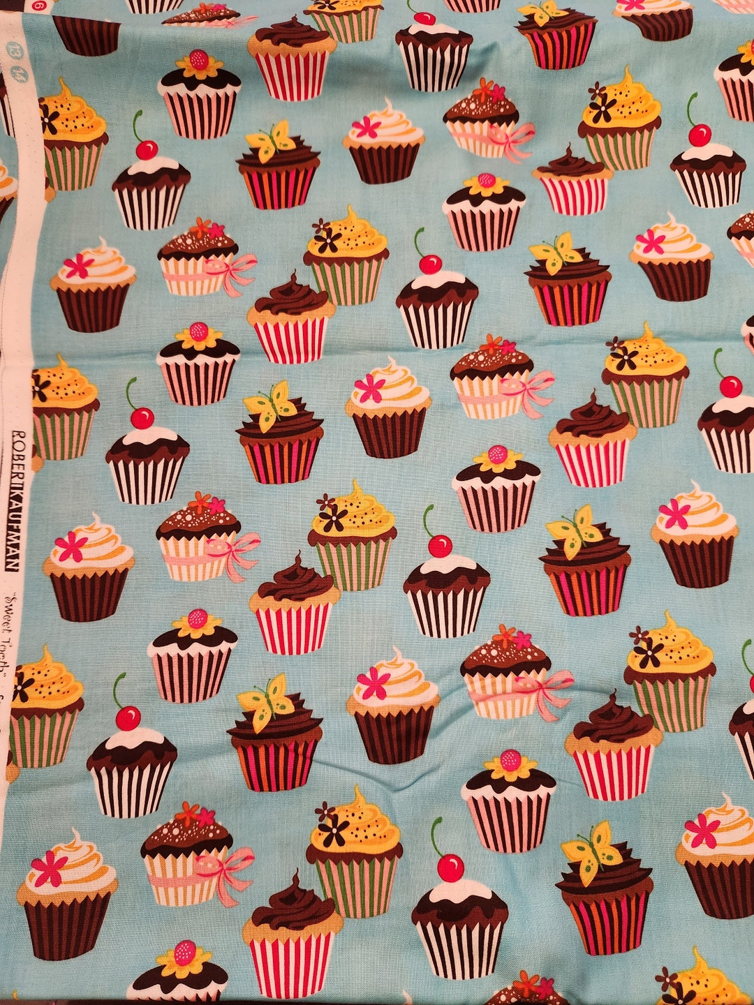 Robert Kaufman Sweet Tooth Cupcakes Turquoise Blue Quilt Cotton Fabric