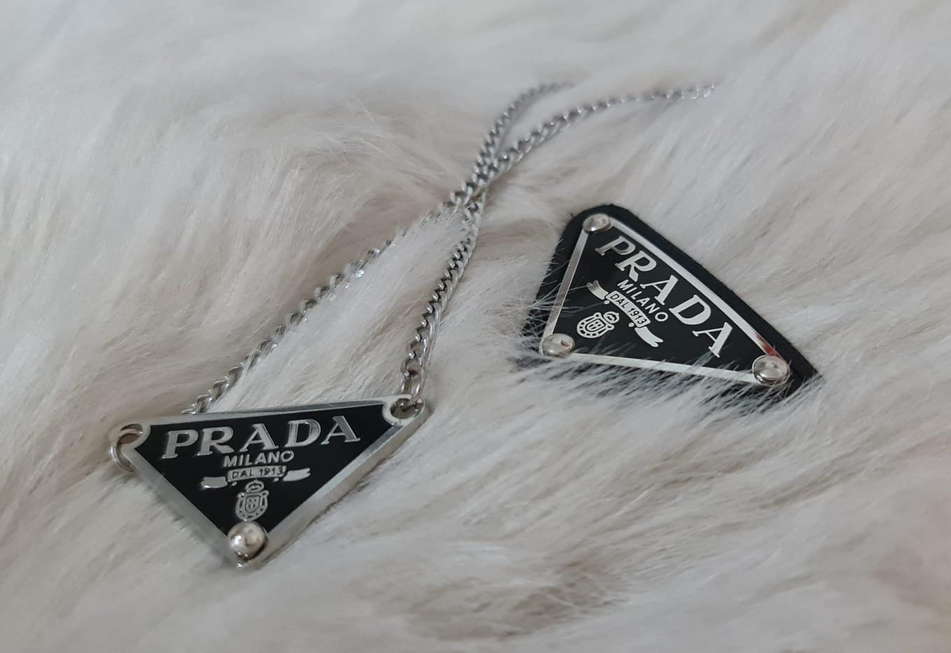 Prada triangle necklace - Etsy 日本