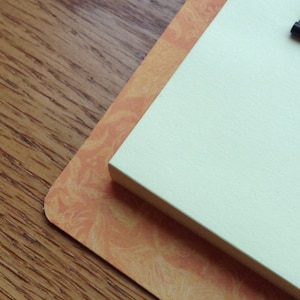 sticky note holder  mini-clip board,  magnetic memo holder- orange vine pattern