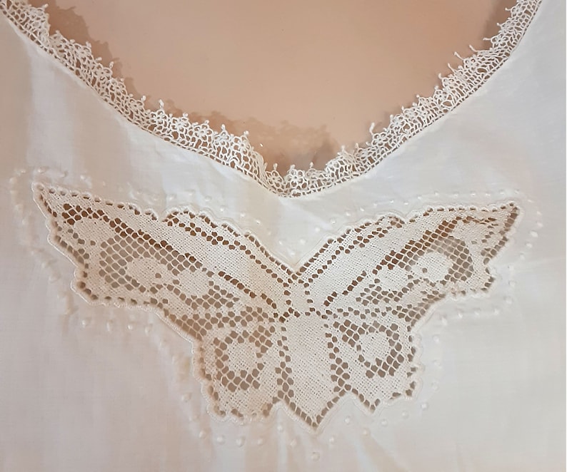 Old HAND MADE SWEDISH Cotton Day Dress w Battenberg and Lace Details Bust 46 Blouson Style White Cotton
