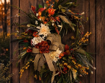 Herbstlicher Weinrebenkranz