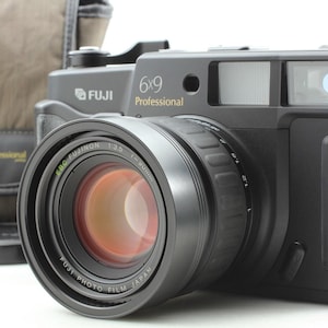 FUJI GW690Ⅲ Fuji GW690III Professional Medium Format Camera with 90mm f/3.5 {67}