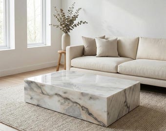 モダンな大理石のコーヒーテーブル、天然石ブロックのセンターピース、ミニマリストなリビングルーム家具、豪華な長方形のセンターテーブル装飾
