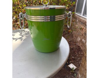 Cubitera isotérmica Fiesta Lime Green con tapa y asas de anillo plateadas MCM