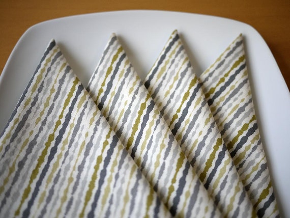 Cloth Dinner Napkins - Echo Print in Citron/Gray - Set of 4 - Holiday Gift, Wedding Gift, Housewarming Gift, Hostess Gift