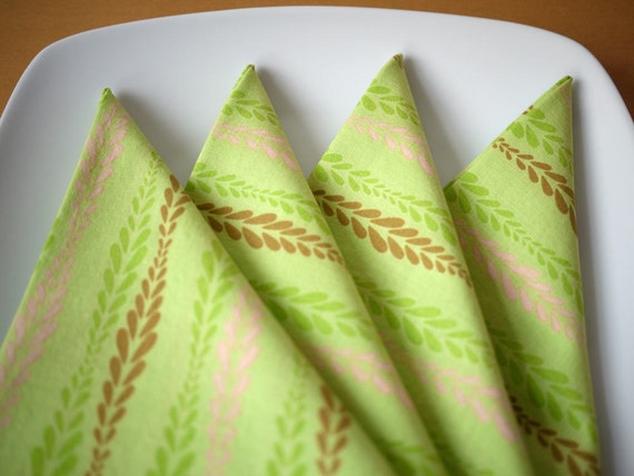 Mid-Century Modern Cloth Dinner Napkins - Light Green Print - Set of 4 Reusable Napkins - Housewarming Gift, Wedding Gift, Holiday Gift