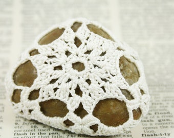 Crochet Covered Stone, Natural Fiber Boho Decor, Mandala Stone, Pebble Fiber Art, Meditation Stone, Handmade OOAK